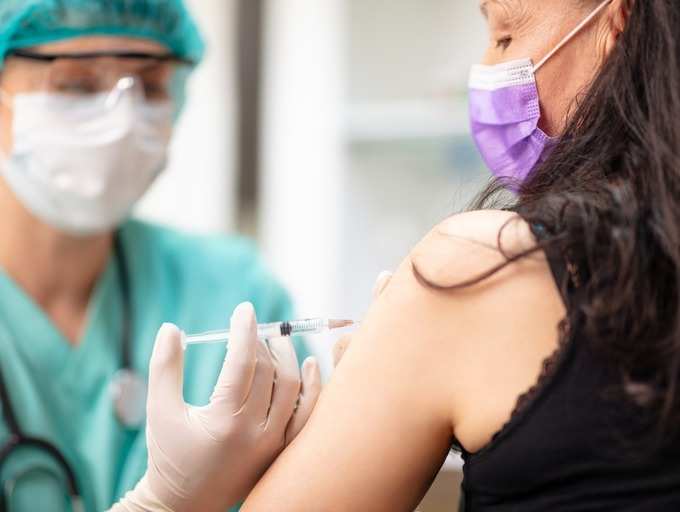 Coronavirus vaccine: 5 ways to boost your immune response to the COVID-19  vaccine | The Times of India