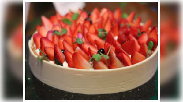 Strawberry Charlotte Cream by Chef Ashish Bhasin