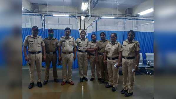 Railway cops get vaccinated