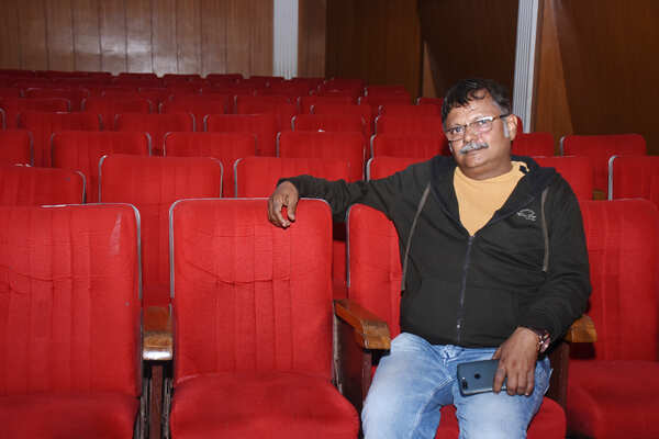 Atul Srivastava Pictures