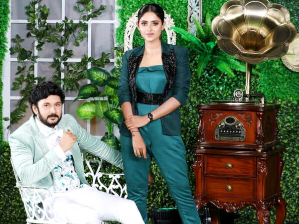 Ayesha Images