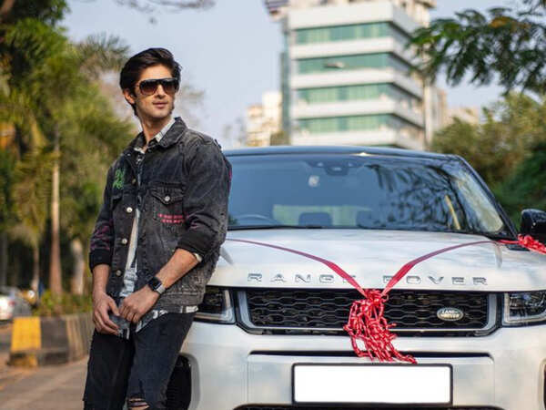 Rohan Mehra Stills