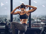 ​Standing side crunch