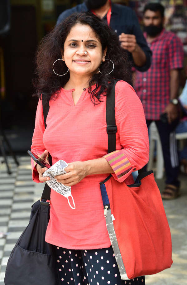 Vidhu