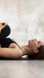 ​Knee to chest pose