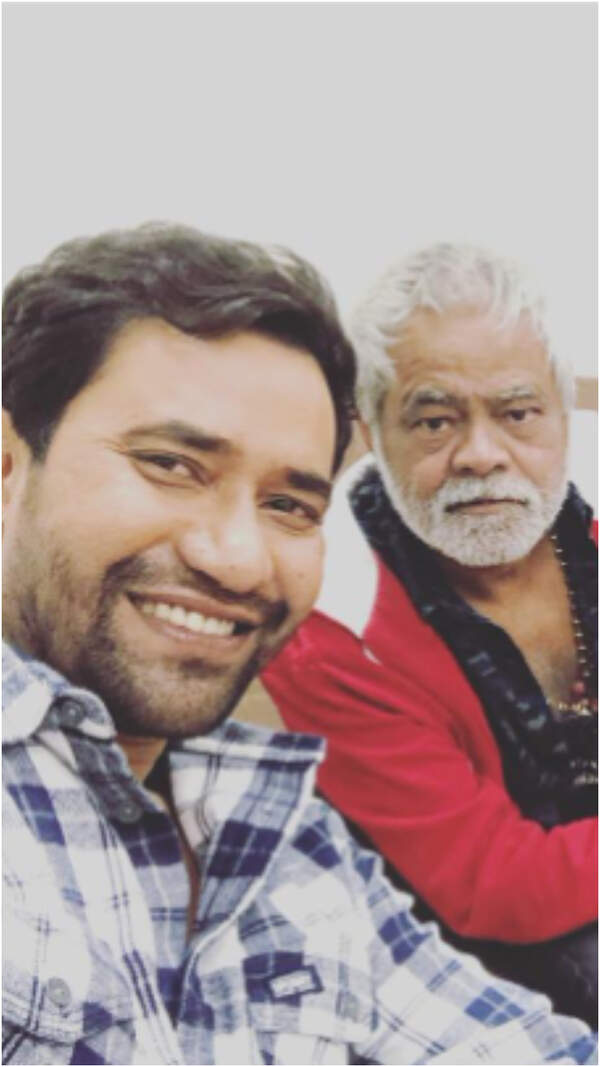 Sanjay Mishra Images
