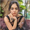 Article image for: <i class="tbold">black saree</i>