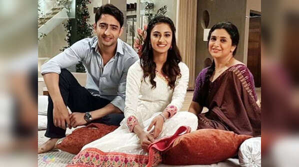 Kuch Rang Pyaar Ke Aise Bhi