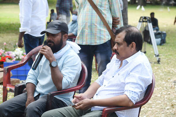 Dinesh Master Wallpapers