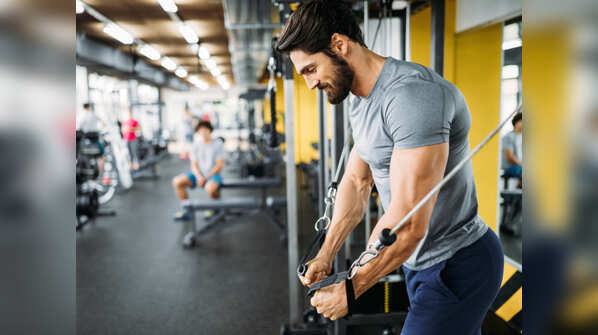 Easy exercises to strengthen your shoulders