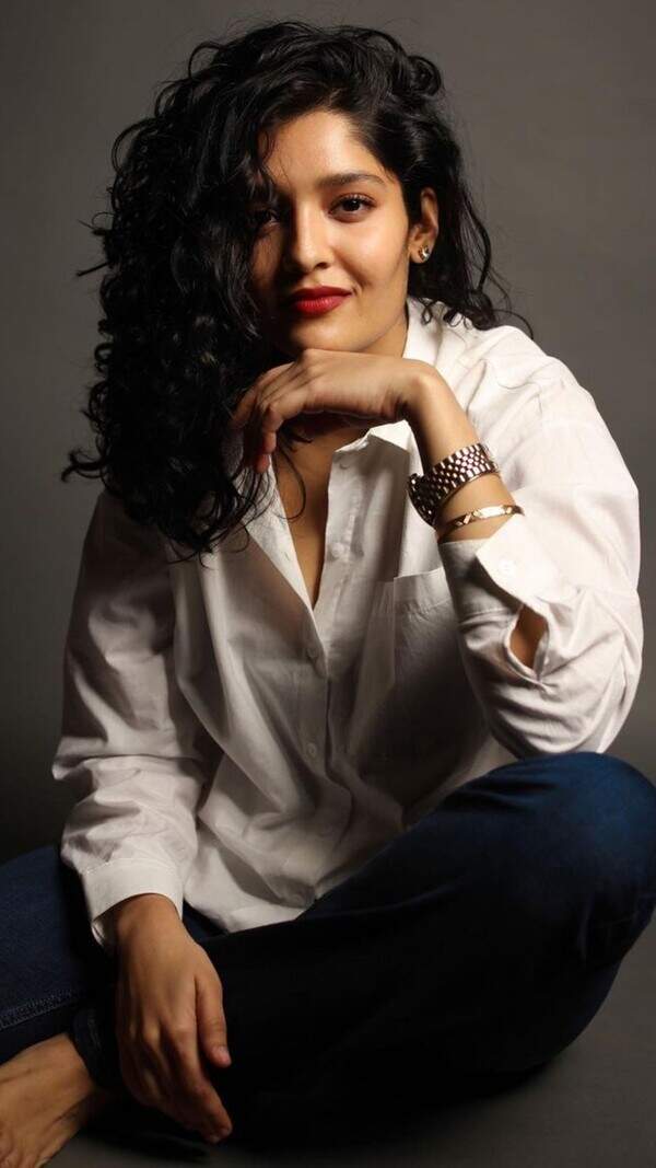 Ritika Singh Pictures
