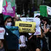 Article image for: Thousands of El Salvador women march against <i class="tbold">femicide</i>