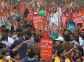 Mamata Banerjee organises 'padayatra' in Siliguri