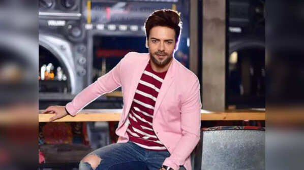 Sanjay Gagnani as Prithvi Malhotra