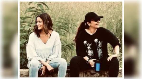 Pooja Bhatt-Alia Bhatt