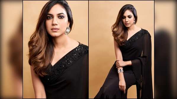 Before becoming a lead actress, Ritu played supporting roles in a handful of films