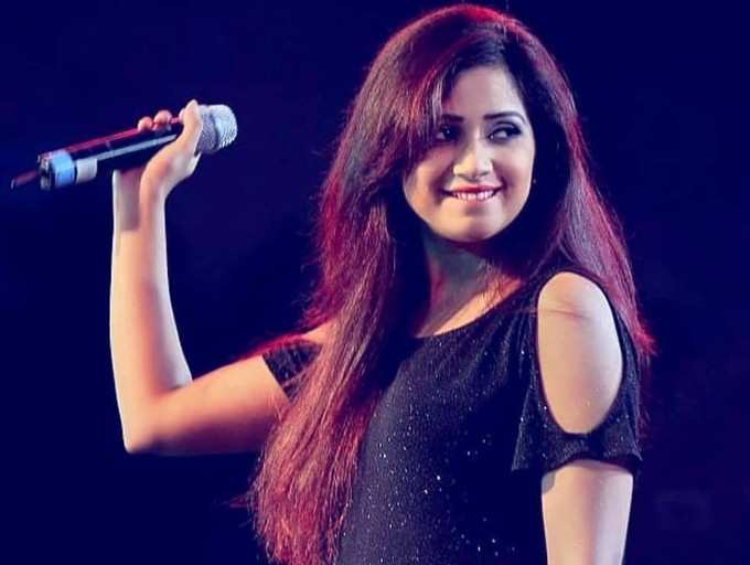 Happy Birthday Shreya Ghoshal Five Times When The Excellent Singer Impressed Fans With Her