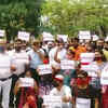 Article image for: Covid-19: Artists give memorandum to Nagpur collector, request for <i class="tbold">financial support</i>