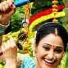 Article image for: <i class="tbold">disha vakani</i>