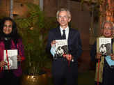 Yashodhara Dalmia launches book on the life of Sayed Haider Raza