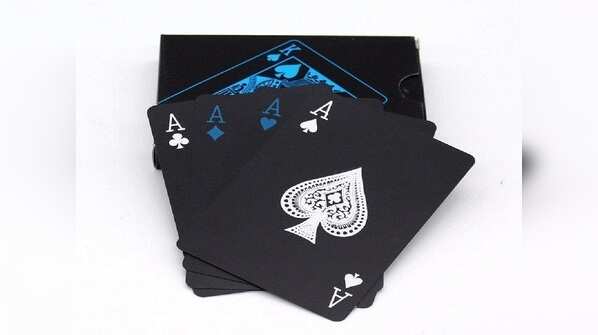 ROYALS Unique Black Good Quality Waterproof Colorful Playing Cards