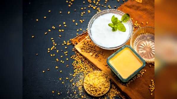 Fenugreek and honey paste