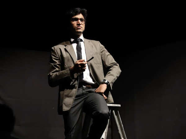 Pratik Gandhi Wallpapers