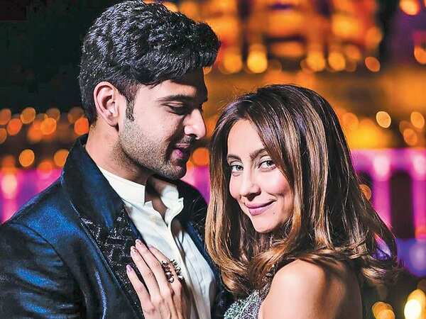 Anusha Dandekar Photos