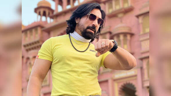 Ajaz Khan detained in drug syndication case