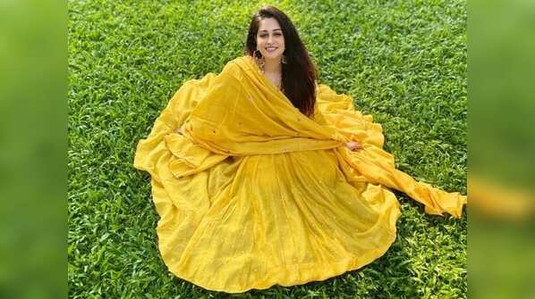 Sunny in yellow