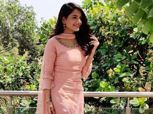 Shagun Sharma Pictures