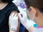 What you should eat before and after getting your COVID vaccine