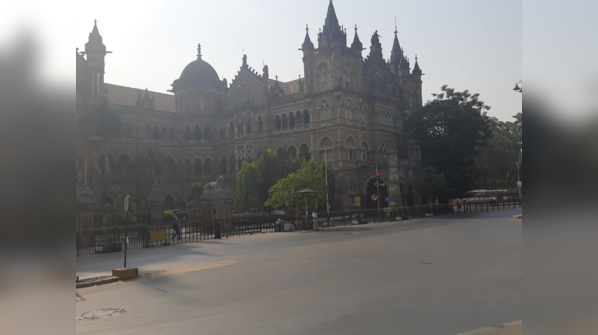 CSMT deserted