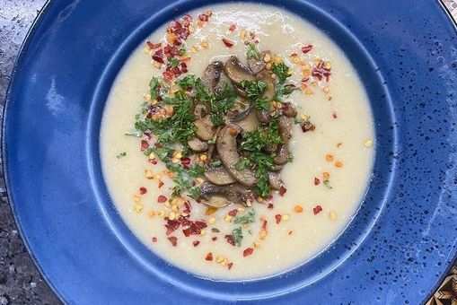 Cauliflower Stew with Mushrooms