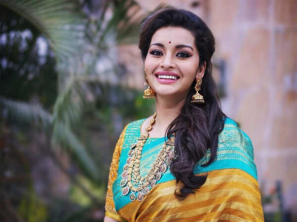 renu desai