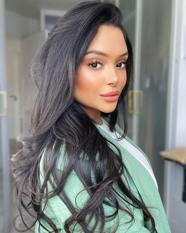 Afshan Azad Wallpapers