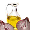 Article image for: How to make <i class="tbold">onion oil</i> for hair growth