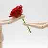 Article image for: 8 unexpected <i class="tbold">romantic gestures</i> that your partner will love