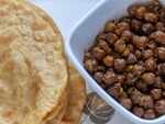 ​Sookhe Kale Channe