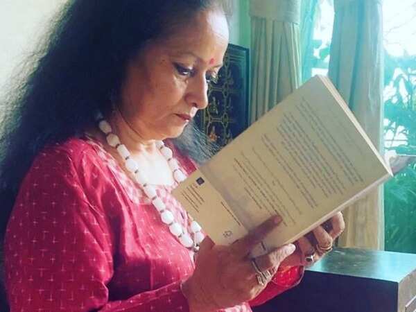 Himani Shivpuri Images
