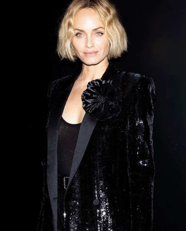 Amber Valletta Photos