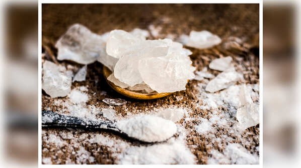 Use camphor
