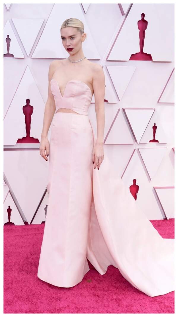 Vanessa Kirby Photos