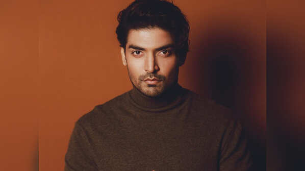 Gurmeet Choudhary opening hospitals