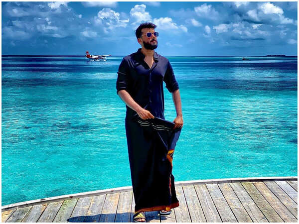 Kalidas Jayaram Photos