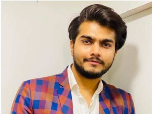 Aarjav Trivedi Pictures