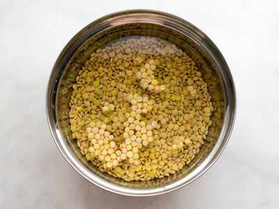 should you soak lentils before cooking 