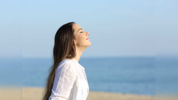 Lung opening exercises (2 variations)
