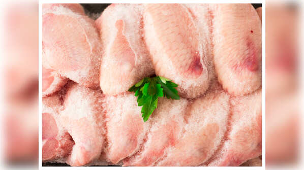 What all should you check while buying chicken?