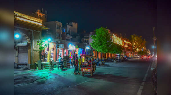 Night Curfew Market